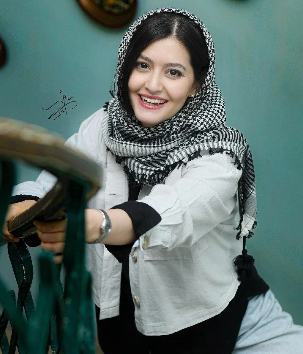 پردیس احمدیه بیوگرافی