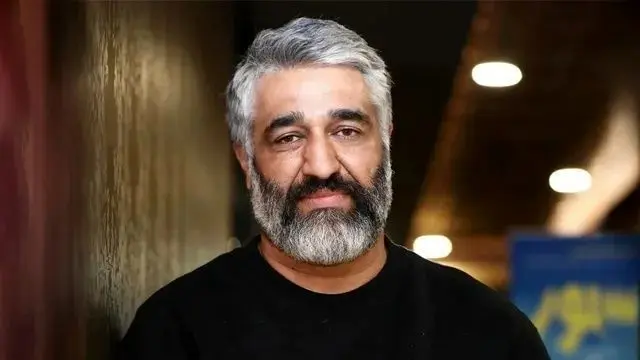 دکوراسیون ویلای مینیمال و لاکچری پژمان جمشیدی در دبی؛ چیدمان اروپایی و سفید، ترند 2026