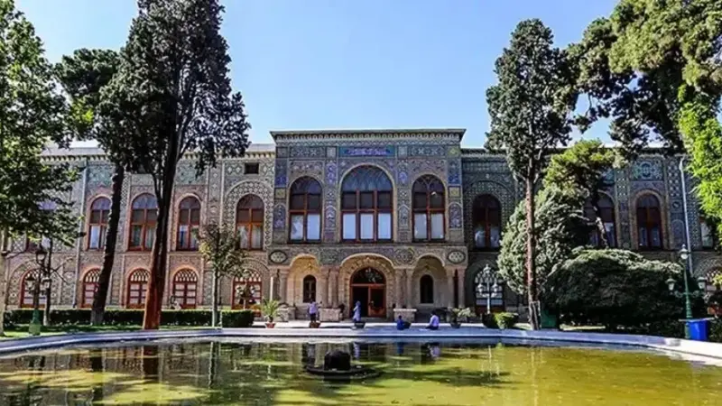 عکس| منظره برفی کاخ گلستان در زمان مظفرالدین‌شاه شما را حیرت زده می کند