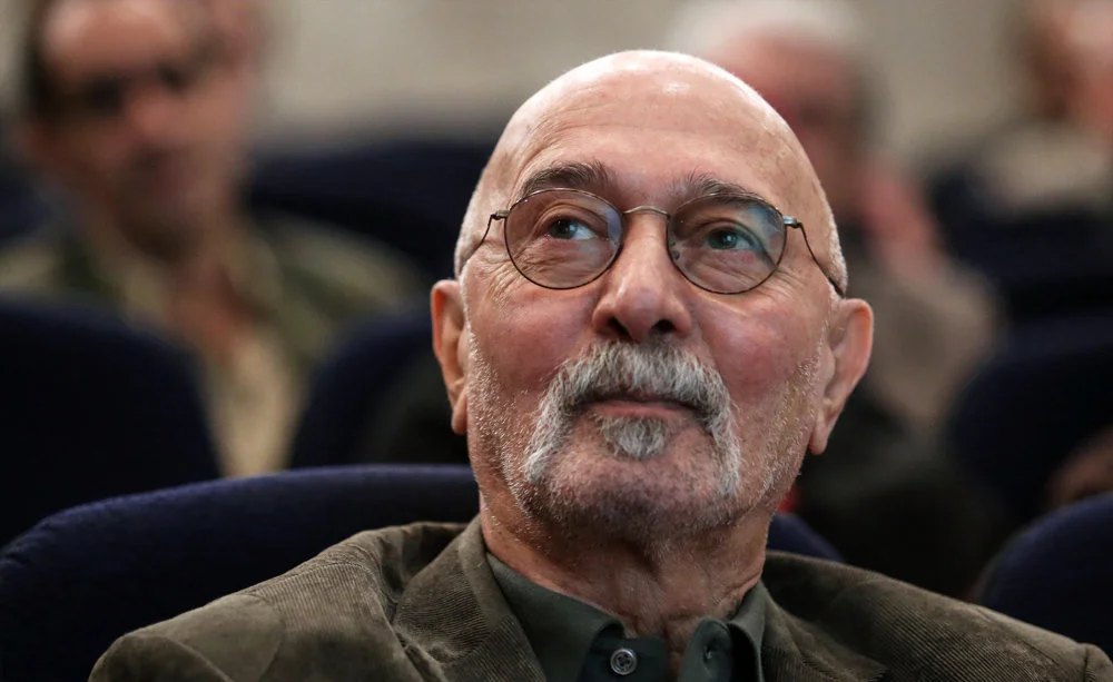 اصالت پرویز پورحسینی⁩