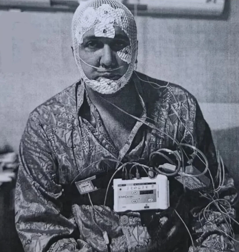 حسام نواب صفوی در بیمارستان روانی⁩