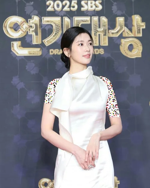 پیراهن ساتن جونگ سومین