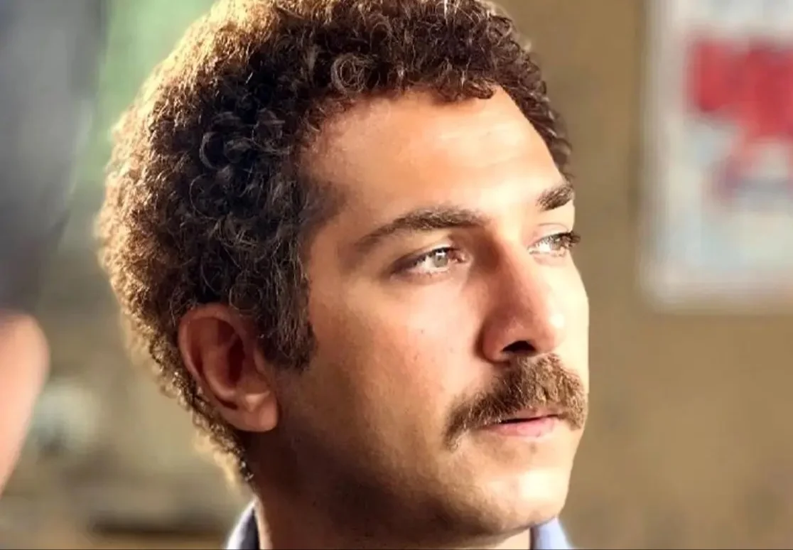 سفر در زمان| مادر جوان و زیبای علی مرادی در آغوش پسرش؛ دهه 90