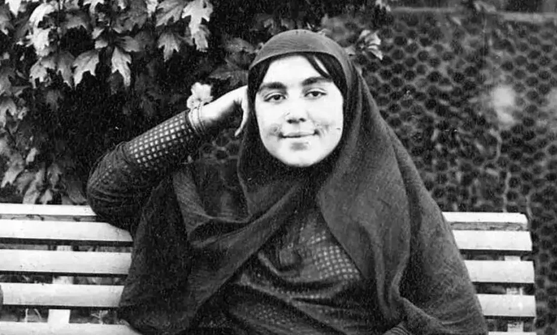 سفر زمان| فخرالتاج، نوۀ ناصرالدین شاه در حال نواختن پیانو