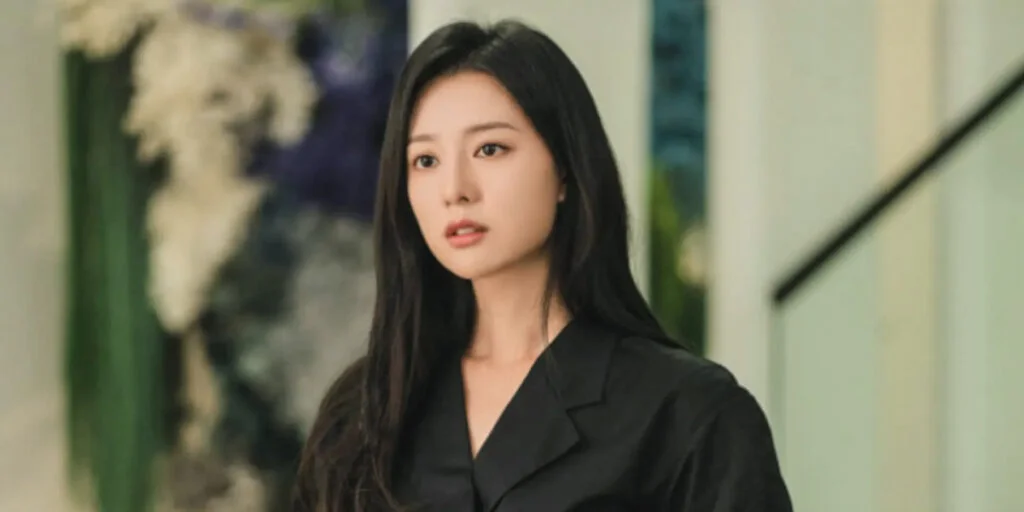 کیم جی‌وون با استایل‌های زمستانی جذاب در تبلیغات دوتیکا غوغا به پا کرد! - تصویر شاخص