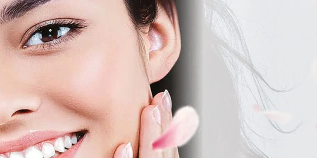 گلاب؛ راز طبیعی پوست نرم و بی‌نقص که از چشم همه پنهان مانده است - چهره‌ها