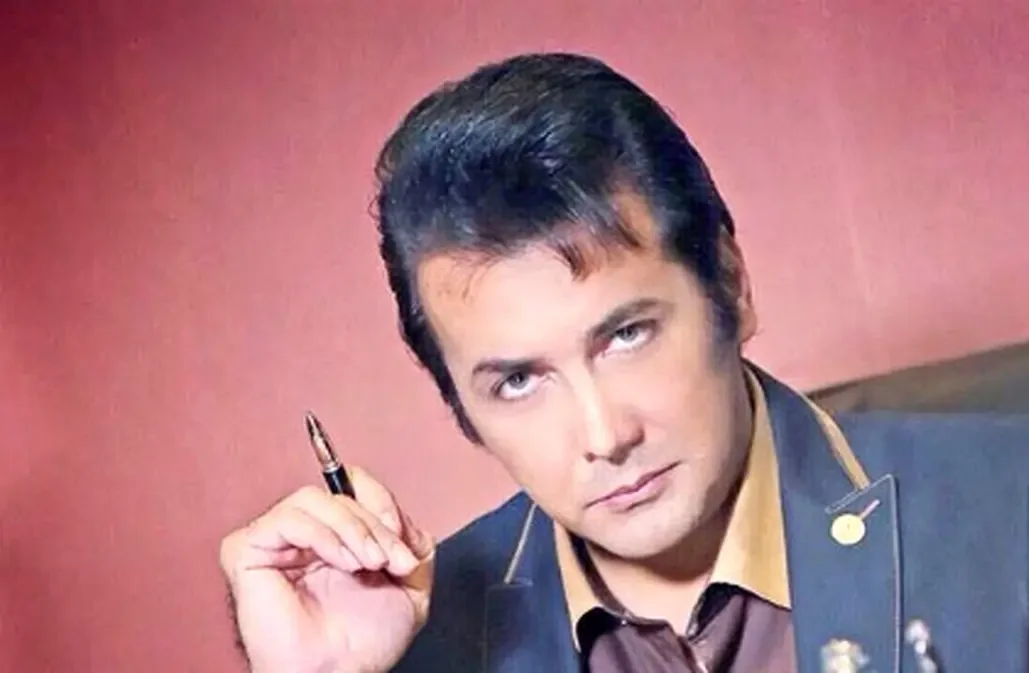 نگاهی به چیدمان شیک منزل حسام نواب صفوی به سبک خاص خودش