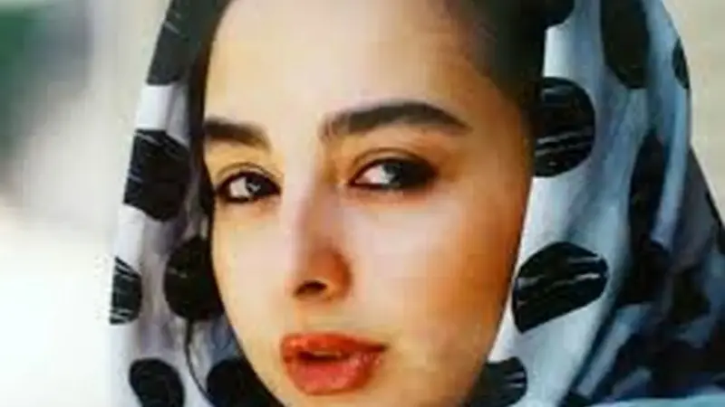 عکس| سفر در زمان؛ «ماهایا پطروسیان» با لباس عروس در کنار «چنگیز وثوقی»