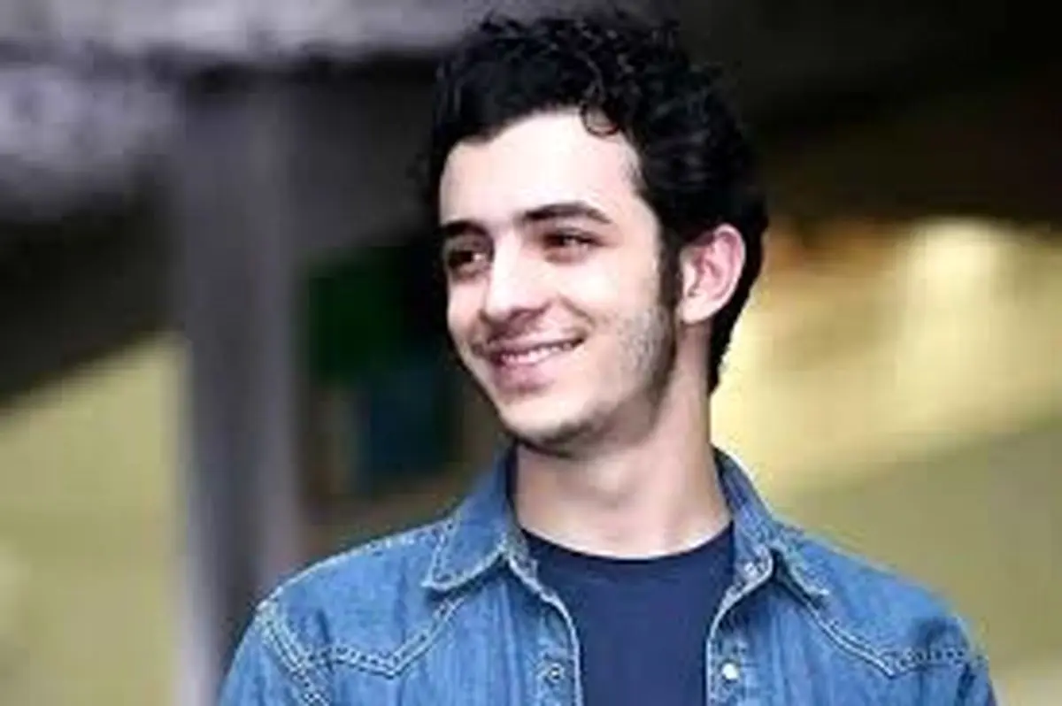 عکس| سفر در زمان؛ «علی شادمان» در یک سالگی و با چفیه ؛ اواخر دهه 70