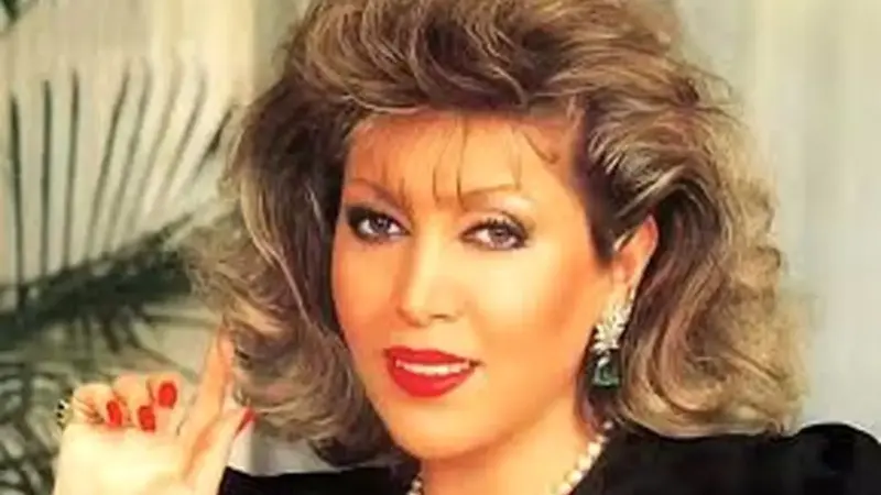 عکس| سفر به زمان در سال 1346؛ مهستی در روز رویایی عروسی‌اش با کوروس ناظمیان