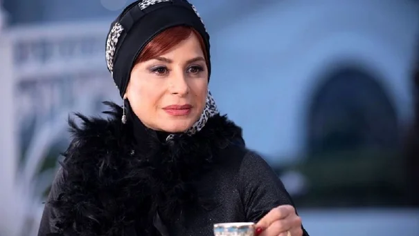 عکس| تصویری از چهره سیما تیرانداز در یک سالگی / چقدر کیوت و بامزه بود