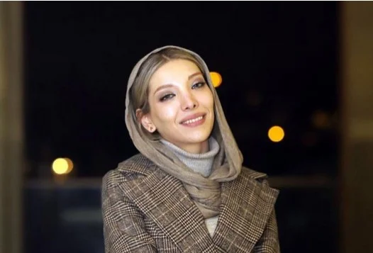 عکس| میکاپ جذاب و بینظیر صدف اسپهبدی/ خانم بازیگر جذابتر از همیشه