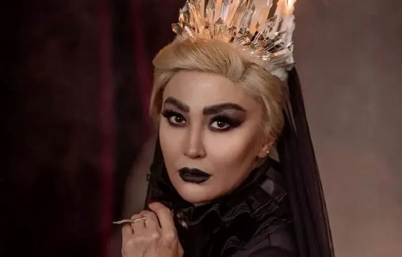 خلاقیت بازیگران زن در تیپ عجیب و غریب؛ کلاه شمعی مانند ملکه آتش، تاج گل و…