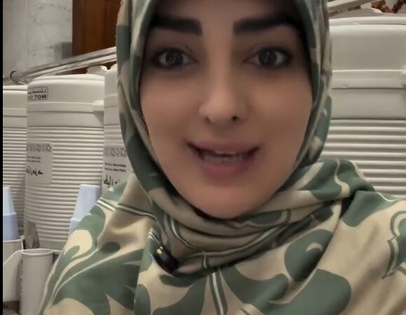 ستاره سادات قطبی چگونه بدون مهر در خانه خدا نماز خواند؟ ترفندی که همه را شگفت‌زده کرد!