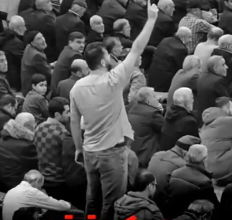 فریاد بی‌واسطه دانشجو در نماز جمعه همدان؛ چرا لحن امام جمعه مسئولان را به تکاپو نمی‌اندازد؟