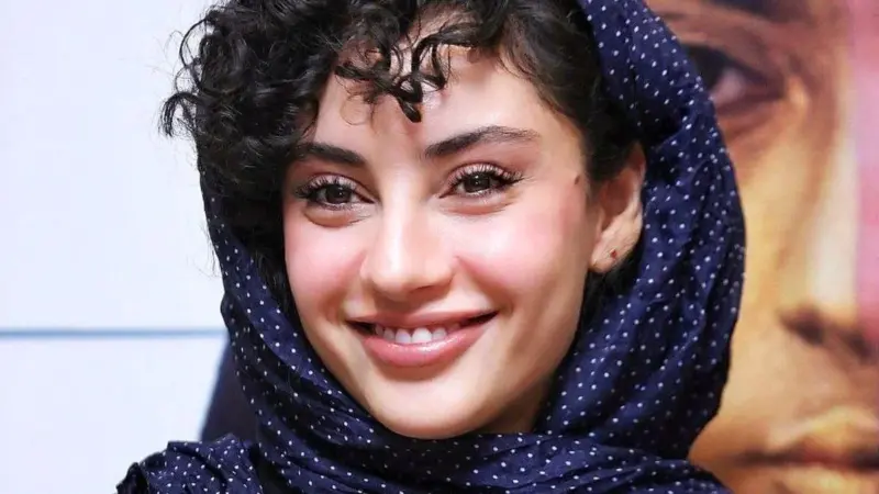 عکس| تصویری خاص از ترلان پروانه سوژه شد