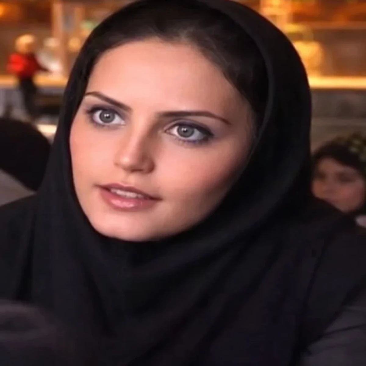 چهره دیده‌نشده الناز شاکردوست در ۱۹ سالگی