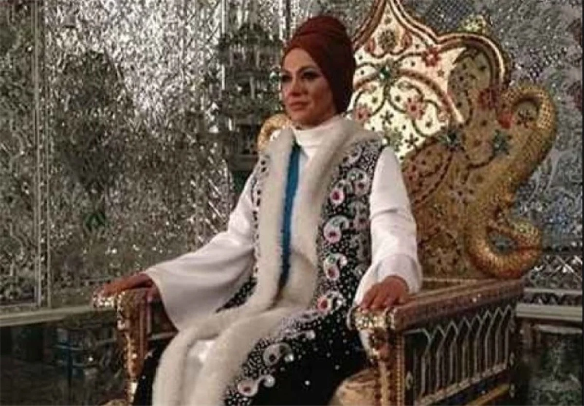 بیوگرافی کامل ساغر عزیزی، بازیگری که بیحاشیه اما الهامبخش است بیوگرافی کامل ساغر عزیزی، بازیگری که بیحاشیه اما الهامبخش است