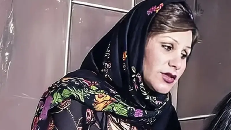 عکس| تصویری کمتر دیده‌شده از جشن تولد ۷۱ سالگی شهناز نامدار در کنار نسرین مقانلو