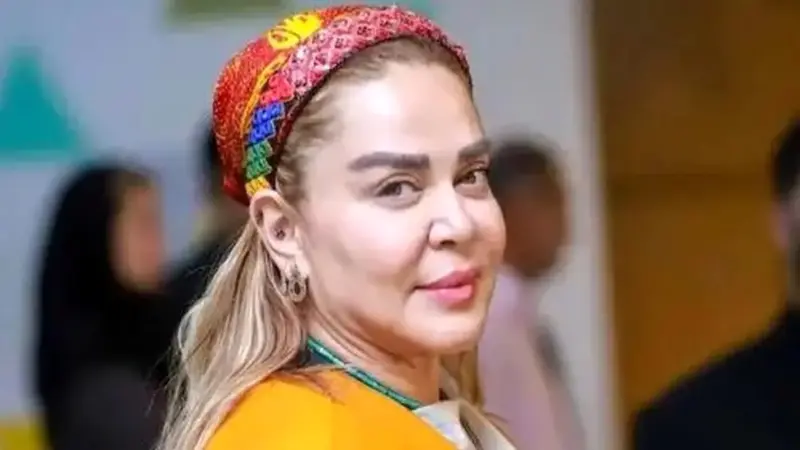 استایل جدید بهاره رهنما با عبای مخملی؛ موجی تازه در دنیای مد و شبکه‌های اجتماعی