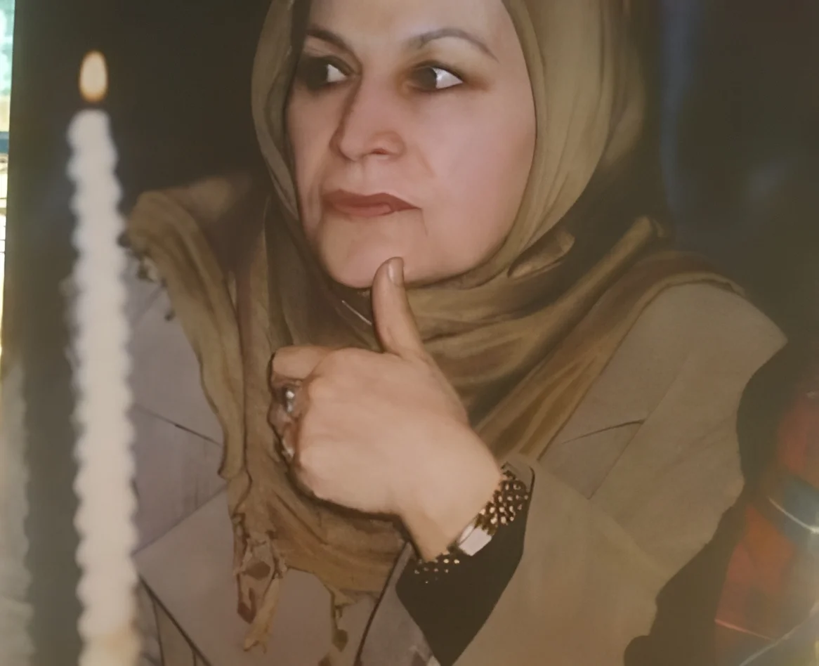 مرگ ناگهانی آزاده خورشیددوست، بازیگر سریال محبوب ریحانه؛ علت فوت چیست؟ - چهره‌ها