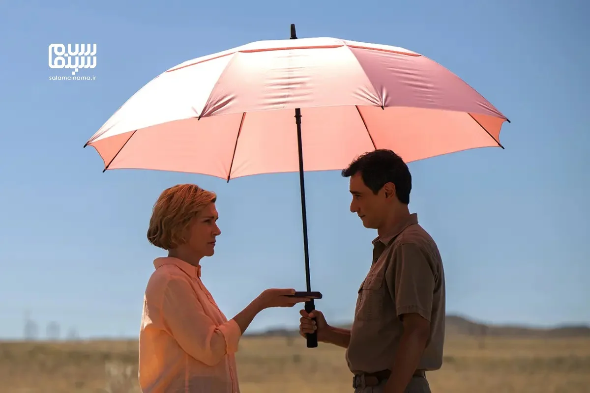 فصل اول پلوریبوس را چگونه باید دید؟ کمدی وحشتناکی که هر لحظه شوکه‌تان می‌کند!