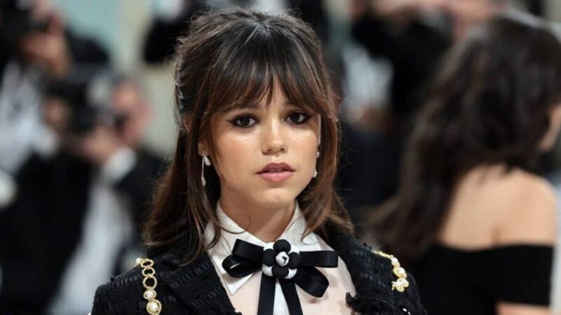 بیوگرافی جنا اورتگا؛ ستاره جوان ونزدی که زندگی‌اش پشت پرده سریال چطور می‌درخشد؟