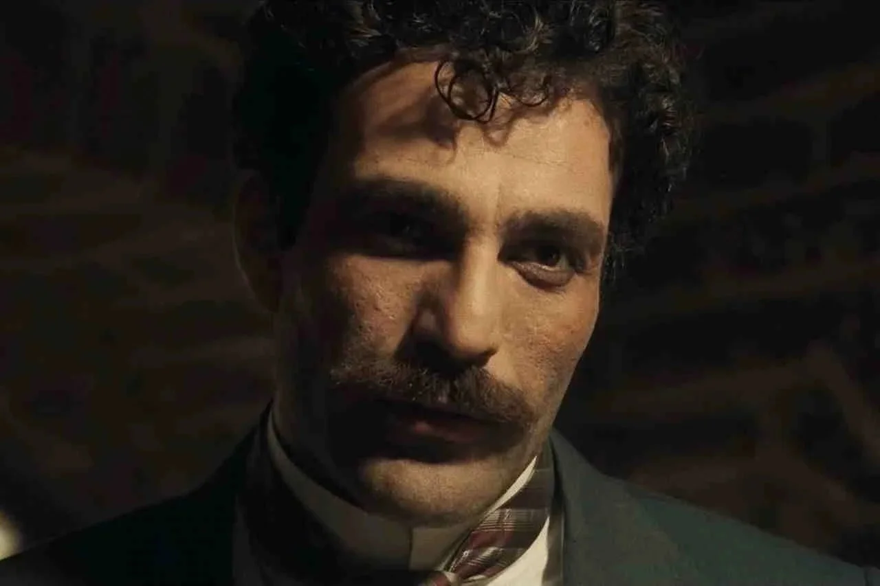 عکس| حمید صفت رپر و بازیگر بامداد خمار در پشت صحنه؛ صبحانه ایرانی و لاکچری