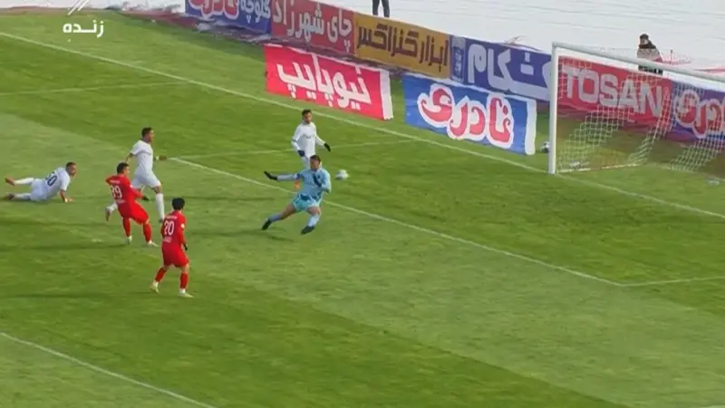 گل اول تراکتور به مس رفسنجان امیرحسین حسین زاده