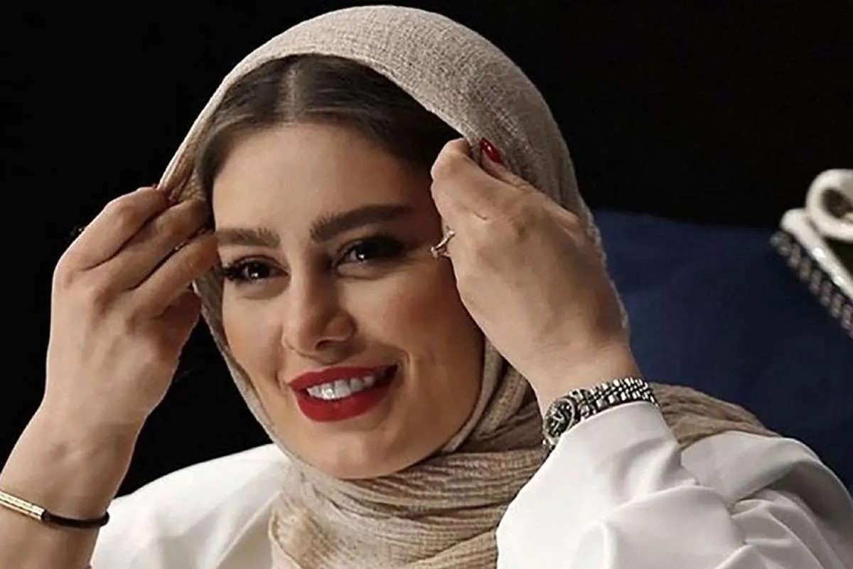 تیپ و چهره «سحر قریشی» ۱۰ سال قبل در جشنواره فجر