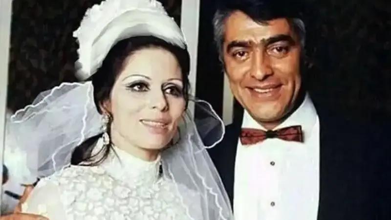 «مهری خمارلو» در روز تشییع همسرش «محمدعلی فردین»