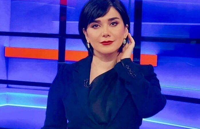 بیوگرافی نیوشا صارمی ( مجری اینترنشنال) و همسرش؛ از مجری ایرانی تا چهره مورد توجه حملات سایبری اخیر