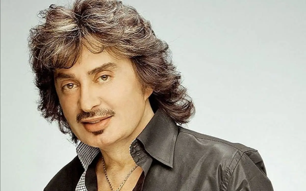 ماجرای عجیب پخش آهنگ شهرام صولتی در مراسم رسمی با حضور عراقچی - اخبار