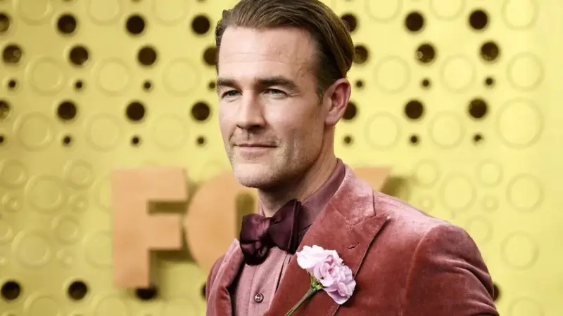 شوک بزرگ به هالیوود؛ ستاره محبوب «داوسن کریک» در ۴۸ سالگی از دنیا رفت