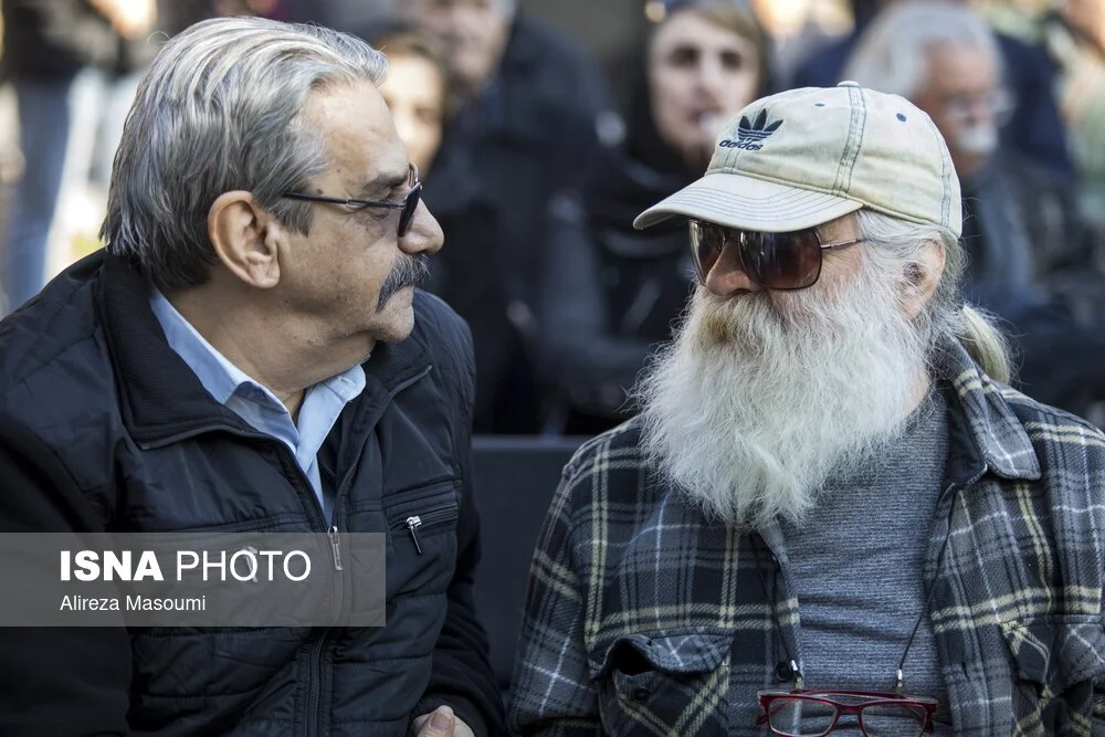 تشییع عنایت بخشی با حضور هنرمندان