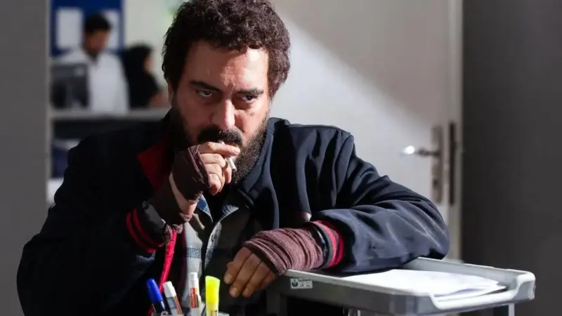 ژست متفاوت نیما شاهرخ‌شاهی در کنار سگ بازیگوشش که همه را متحیر کرد!