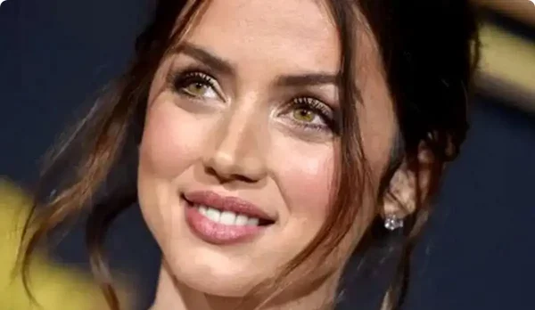 آنا د آرماس و جنیفر کانلی در آستانه حضور در سریال جنجالی «خانه‌های امن» اپل - اخبار