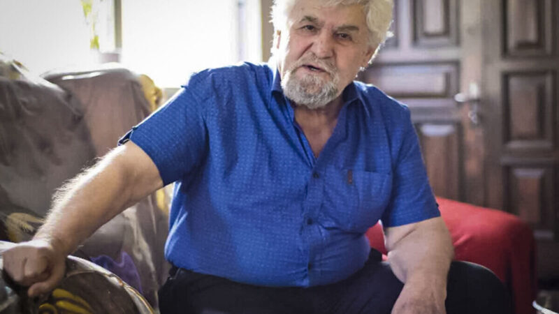 عکس‌های دیده‌نشده عنایت بخشی در روزهای جوانی؛ زندگی بازیگری که تا لحظه آخر درخشید