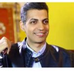 تولد عادل فردوسی پور با حضور همسر و برادرش؛ کیک فوتبالی آقای مجری جلب توجه کرد - اخبار