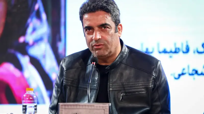 پرونده حقوقی منوچهر هادی باز شد؛ کارگردان «تراشه» جایگزین شد!