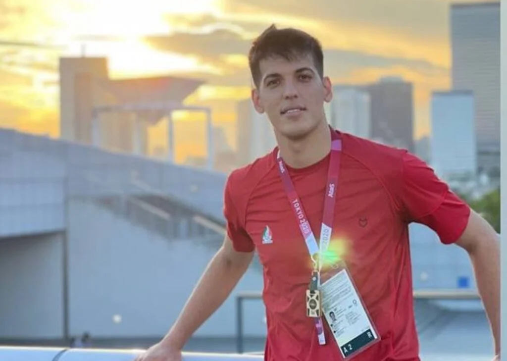 زندگی نامه صابر کاظمی