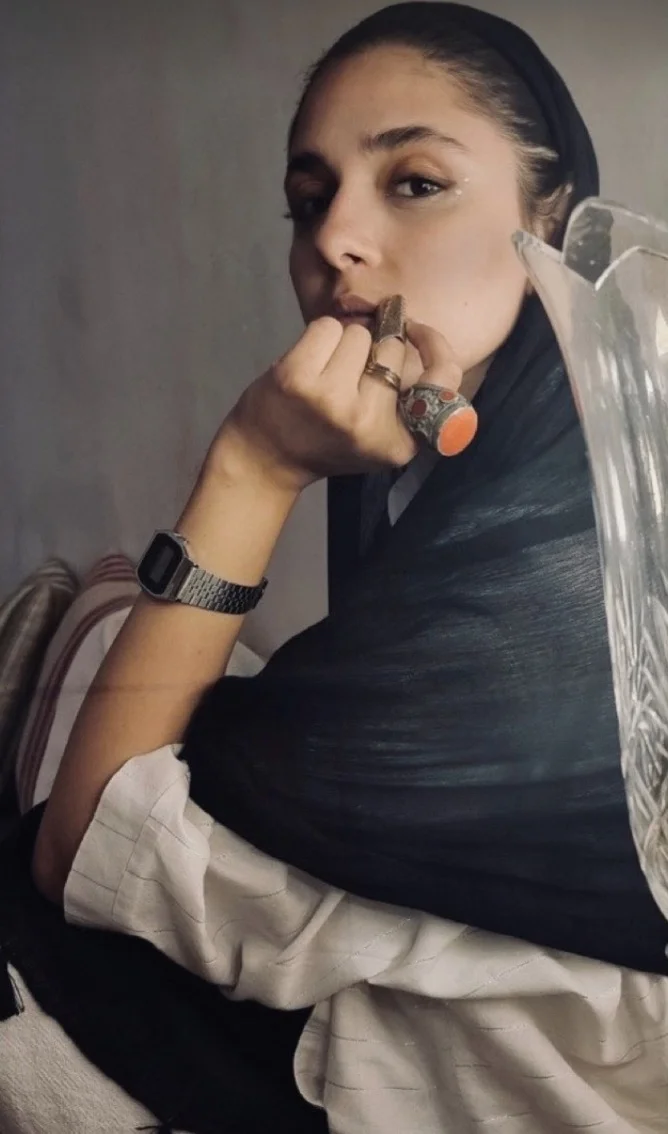 عکس مینو آذرمگین