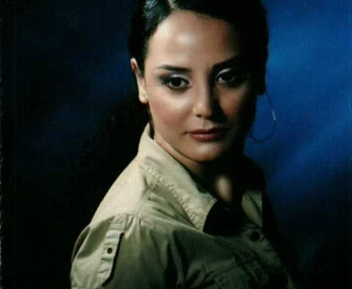 مینا لاکانی کجاست - زندگی نامه مینا لاکانی