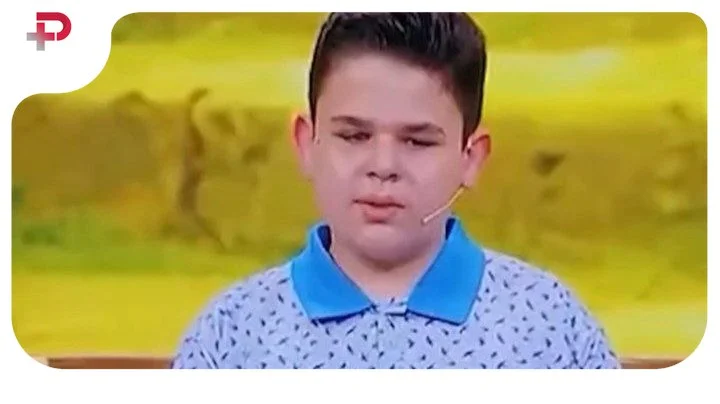 ویدیو| لحظات احساسی از جوان نابینا در برنامه محفل ستاره‌ها