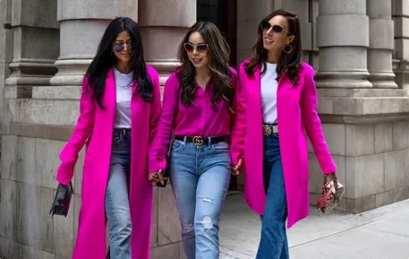 نوروز متفاوت با سرخابی؛ چگونه این رنگ جسورانه را به بهترین شکل ست کنیم؟