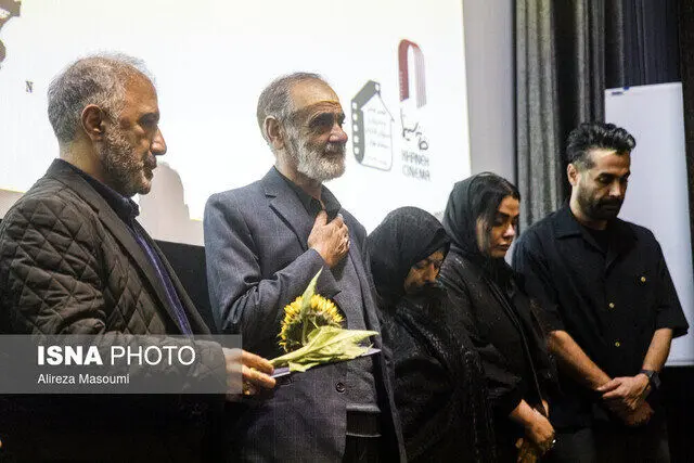 سخنان بهرام افشاری، شهاب حسینی و همایون اسعدیان در یادبود جواد گنجی، از جانباختگان اعتراضات دیماه