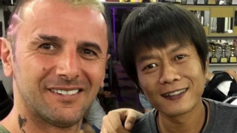 عکس| سفر در زمان؛ «امین حیایی» و پسرش «دارا» در اتاق گریم