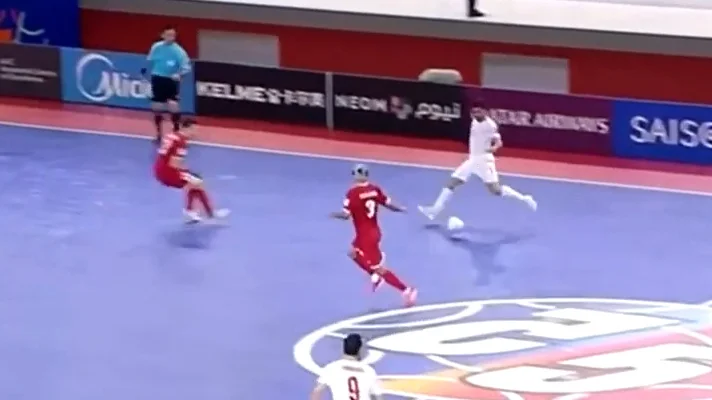 گل پنجم فوتسال ایران به افغانستان (مهدی کریمی)