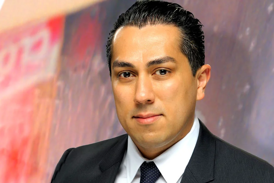 بیوگرافی و رازهای پنهان بهداد اقبالی قبل از مالکیت چلسی و همسرش؛ از شغل تا ثروت و زندگی خصوصی‌اش - اخبار