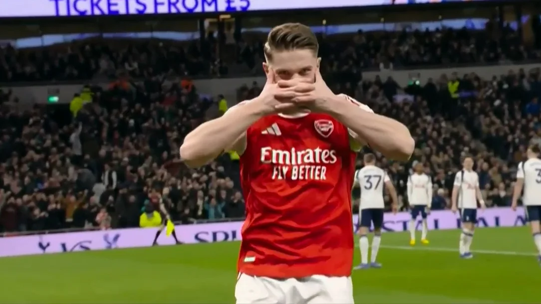 گل دوم آرسنال به تاتنهام (ویکتور گیوکرش) - ورزشی